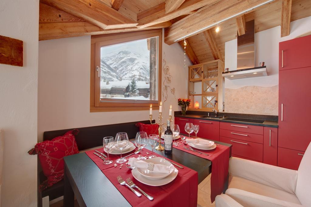 Chalet Alpoase Zermatt Room photo