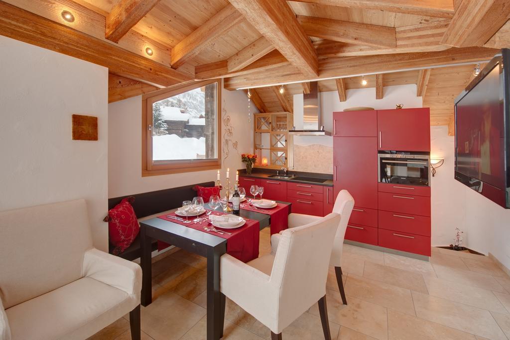 Chalet Alpoase Zermatt Room photo