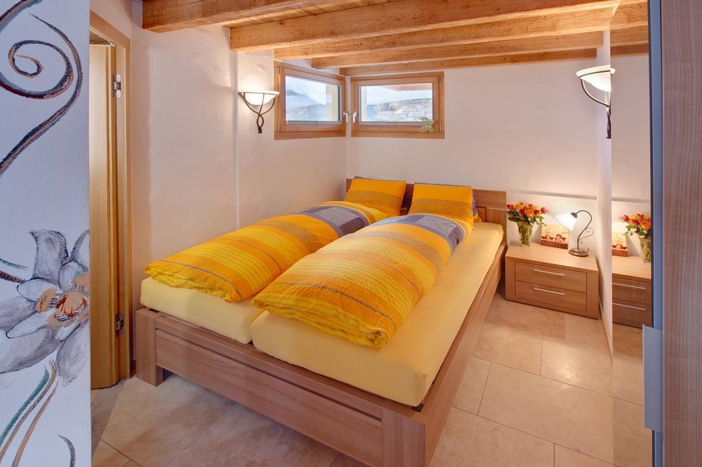 Chalet Alpoase Zermatt Room photo